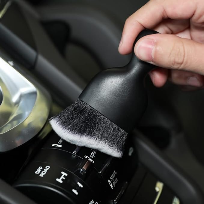 Car Interior Detailing Brush,Soft Bristle Cleaning Brush Car Detailing Brush Dusting Brush,Car Interior Cleaning Tool,Auto Detail Brush Car Dash Duster Brush (Black&White with Cap)