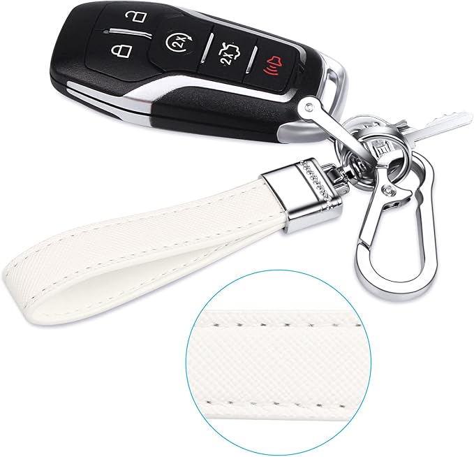 Genuine Leather Car Keychain,Universal Heavy Duty Metal Key Chain Accessories,Car Fob Key Keychain Holder with 360 Degree Rotatable Snap Swivel and Anti-Lost D-Ring for Men Women(White)