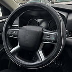 Car Steering Wheel Cover, Durable Leather Cover with Anti-Slip Lining, Breathable Auto Wheel Cover Protector, Universal 15 Inch Anti-Slip Steering Wheels for Men & Women (Black White)