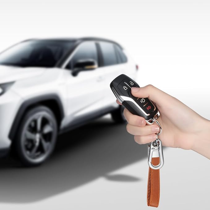 Genuine Leather Car Keychain,Universal Heavy Duty Metal Key Chain Accessories,Car Fob Key Keychain Holder with 360 Degree Rotatable Snap Swivel and Anti-Lost D-Ring for Men Women(Brown)