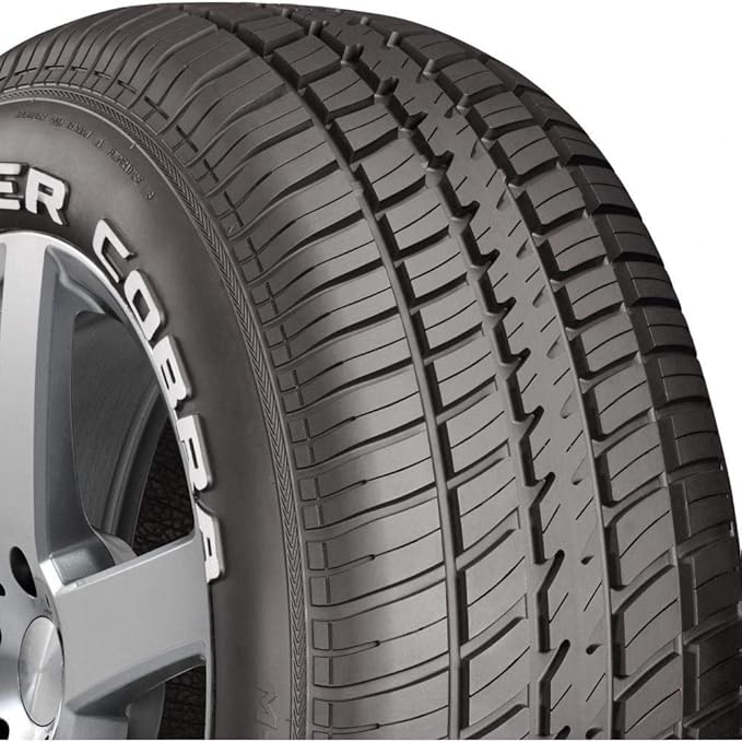 Cooper Cobra Radial G/T All-Season P255/70R15 108T Tire