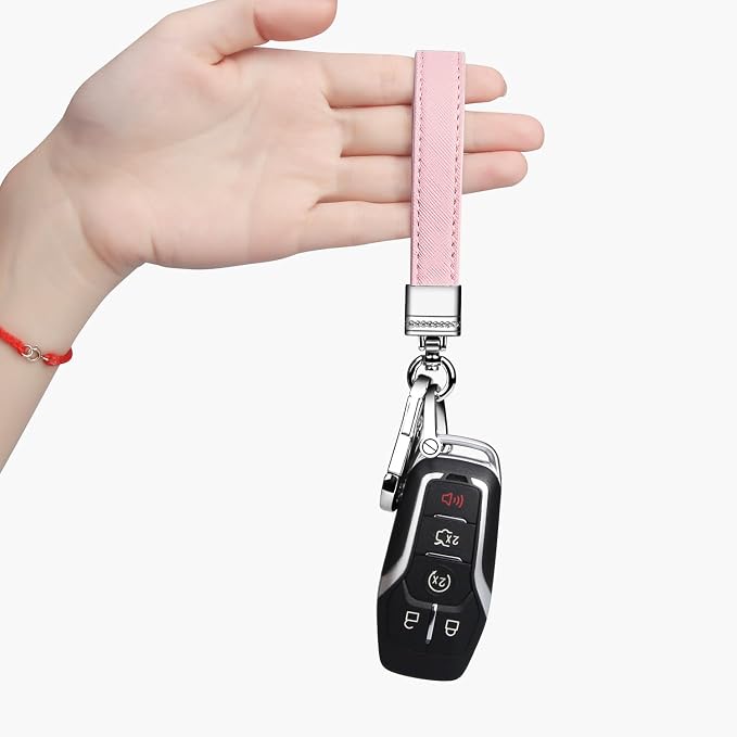 Genuine Leather Car Keychain,Universal Heavy Duty Metal Key Chain Accessories,Car Fob Key Keychain Holder with 360 Degree Rotatable Snap Swivel and Anti-Lost D-Ring for Men Women(Light Pink)