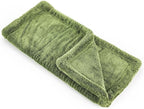 The Liquid8r M22, Absorbent 70/30 Blend Microfiber Drying Towel for Cars, Trucks, and SUVs, Safe for Detailing, Scratch-Free, Twist Loop, 2200 GSM, 20x20 Inches, Camo