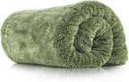 The Liquid8r M22, Absorbent 70/30 Blend Microfiber Drying Towel for Cars, Trucks, and SUVs, Safe for Detailing, Scratch-Free, Twist Loop, 2200 GSM, 20x20 Inches, Camo