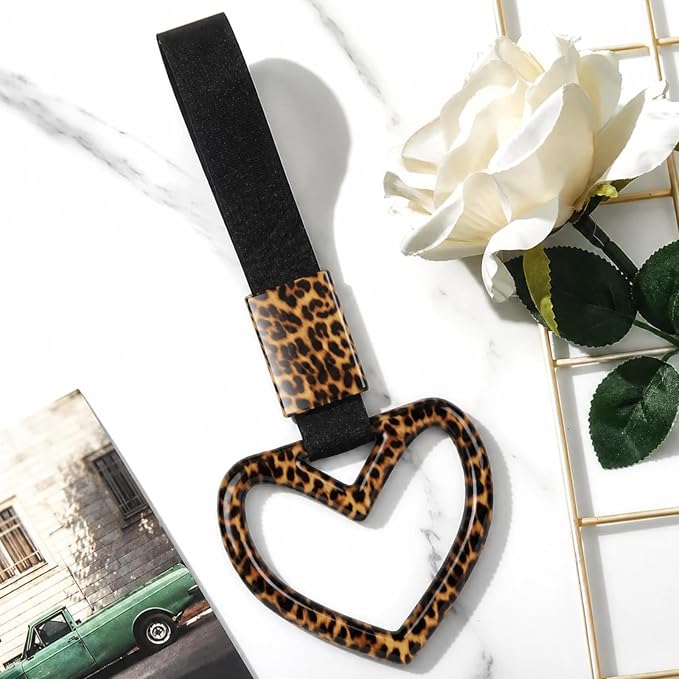 Leopard Heart Car Handle Strap Drift Charm Car Accessories for Women Cheetah Rear Bumper Warning Ring Decor for Auto Bus Subway Interior Exterior Decorations(Leopard, Heart Style)