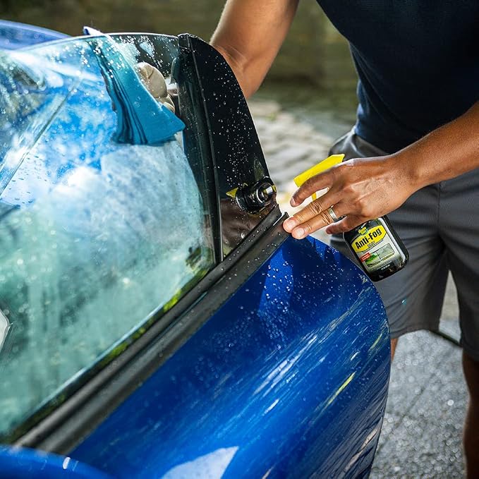 99016 5-Piece Windshield Glass Treatment Kit Includes Anti-Fog for Interior, Rain Repellent for Exterior, Premium Spray Glass Cleaner, and (2) Microfiber Cleaning Cloths