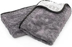 Gauntlet Car Drying Towel, Ultra-Absorbent 70/30 Blend Korean Microfiber, Dries Vehicles Faster Without Scratching, 900 GSM, 15x24 Inches, Ice Grey/Grey, 2-Pack
