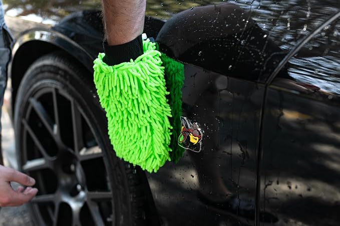 Premium Chenille Microfiber Knobby Wash Mitts - Perfect for Car Washing and Detailing; Scratch-Free, Lint-Free, Double-Sided, Plush, and Absorbent; Lime Green (2-Pack)