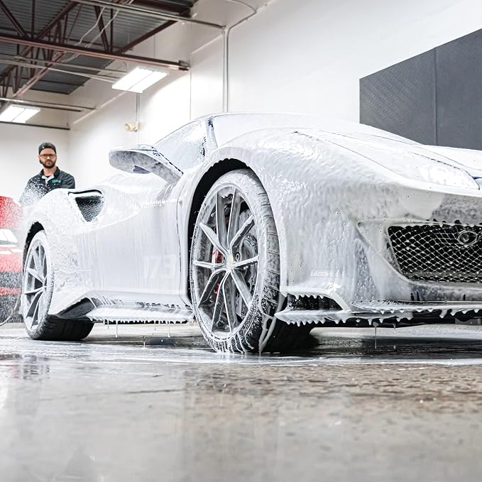Gyeon Foam Premium Car Pre‑Wash Snow Foam for Safe Paint Cleansing Deep Clinging Suds Touchless Pre‑Wash Cleaning Solution for Coating Maintenance Safe Pressure Washer for Car Exterior