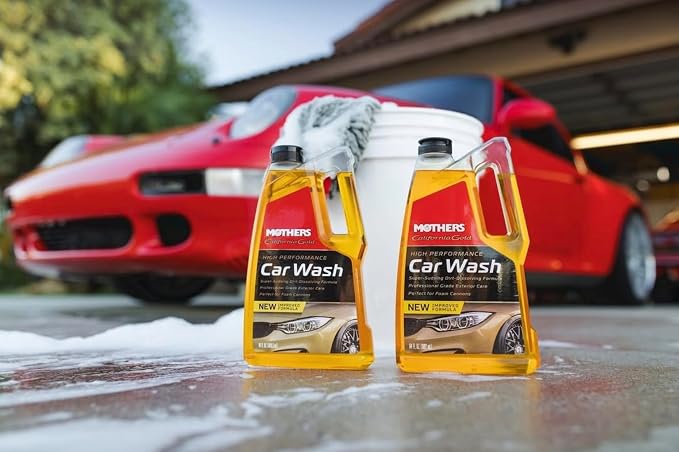 California Gold High Performance Car Wash, 48 oz. — pH Balanced, Eco-Friendly, Super-Sudsy, Foam Cannon, Safely Cleans Without Stripping Wax, Sealant or Coating, Removes Dirt & Grime (05648)