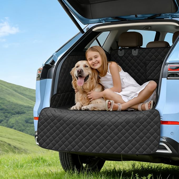SUV Cargo Liner for Dogs, Waterproof Pet Cargo Cover with Bumper Flap Protector, Scrachproof Non-Slip 600D Oxford Fabric, Machine Washable