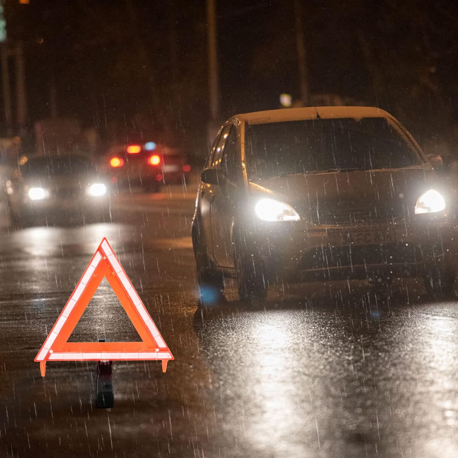Reflective Warning Triangles — Foldable Roadside Safety Kit