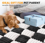Backseat Dog Bed Mat for Car, Non-Slip Dog Bed for Car Back Seat, Soft & Cozy Dogs Blanket, Washable Travel Pet Mat Seat Protector for Cars, SUVs, Trucks (Black/White, 59"L x 27.5"W x 1.5"Th)