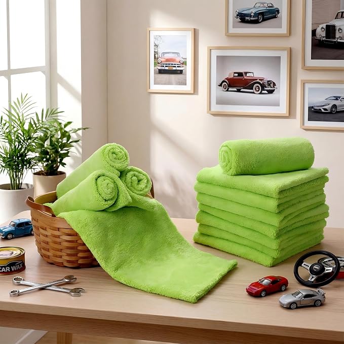 30 Pcs 16 x 16 Inch Edgeless Microfiber Plush Towels for Cars Detailing Drying Wash Polishing Absorbent Cleaning Cloths, 500 GSM(Green)