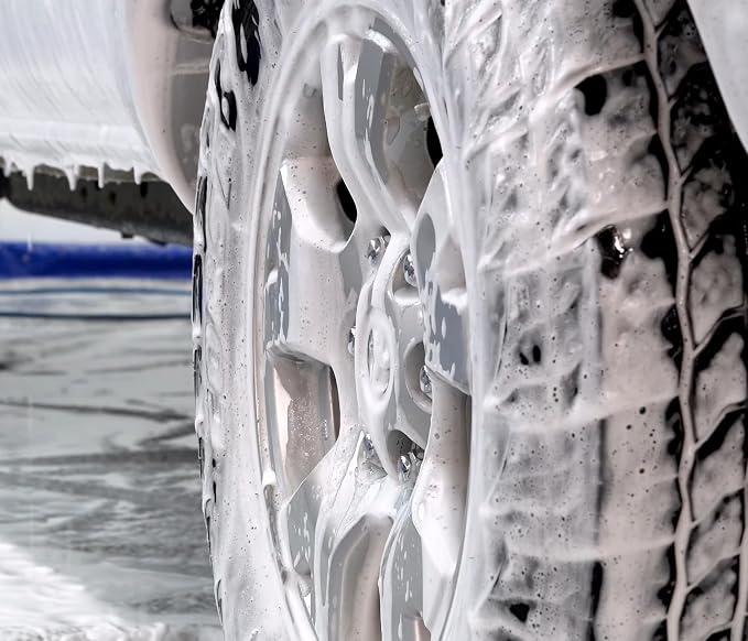 Active Foam - Phosphate and NTA Free, Paintwork Protective, Unique Foam Formulation, Long Lasting Sandalwood Aroma (5 Liters)