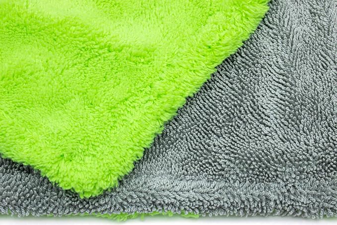 Amphibian x L Dual Side Microfiber Car Drying Towel One Side Twist - 20 inch x 40 inch, Green/Gray