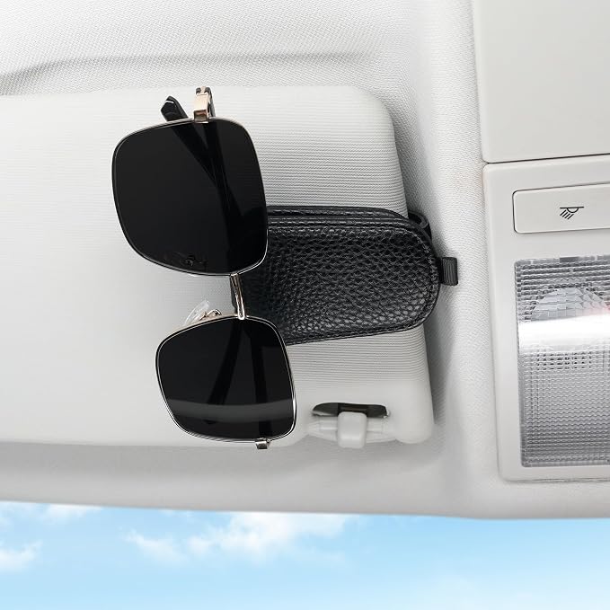 Sunglasses Holder for Car, Leather Magnetic Buckle Sun Visor Sunglass Clip, Ticket Card Storage Glasses Clip, Car Interior Accessories for Men and Women（Black）