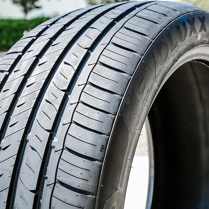 Capricorn UHP All-Season Truck/SUV High Performance Radial Tire-275/40R19 275/40/19 275/40-19 105Y Load Range XL 4-Ply BSW Black Side Wall UTQG 480AA
