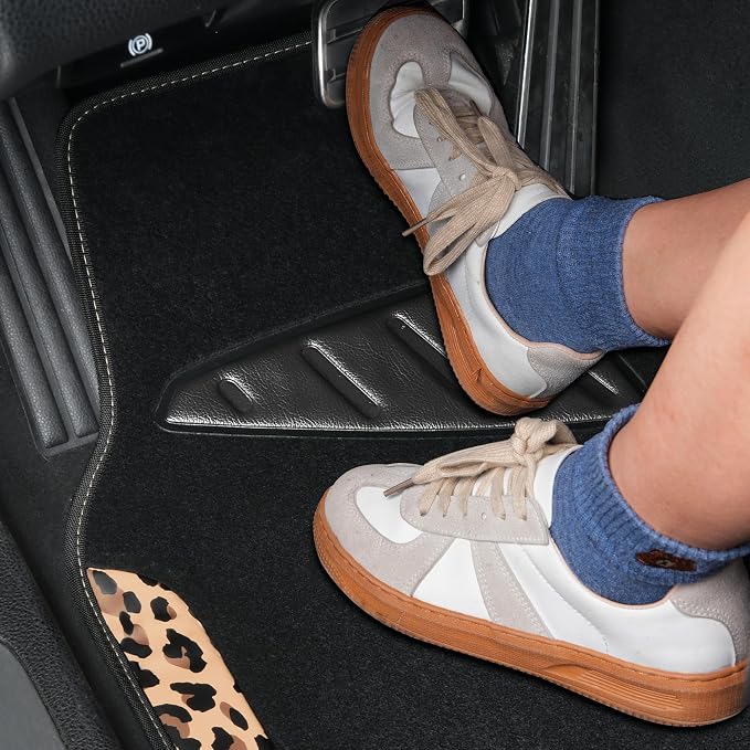 Waterproof Universal Fit Car Floor Mats, Leopard Print Car Mats Fit for SUV,Vans,sedans, Trucks,Set of 4pcs Car Carpet with Driver Heel Pad and Nibs Backing,for Cute Women Girl Brown Leopard