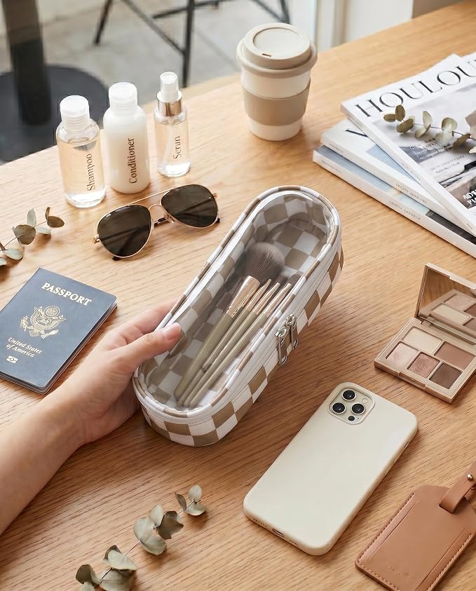 Preppy Checkered Clear Travel Makeup Brush Holder,Khaki and Beige Checkered Makeup Brush Toiletry Bag, Portable Cosmetic Brush Case,Transparent Waterproof Makeup Brush Storage Bag