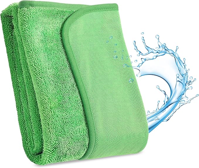 Microfiber Towels for Cars, 35.4" x 23.6" Car Drying Towel, Green Reusable Car Towel, Quick Drying Car Microfiber Cleaning Cloth for RVs, SUVs, Trucks