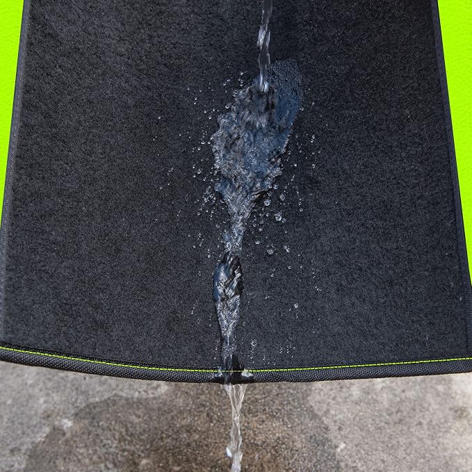 Fluorescent Leather & Waterproof Car Carpet Floor Mats, Universal Car Mats Fit for SUV,Vans,sedans, Trucks,Set of 4pcs Car Carpet with Anti-Slip nibbs Driver Heel Pad (Black Green Lime)
